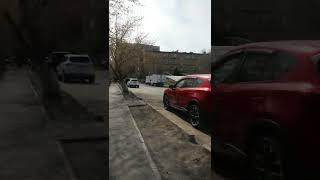 Слева детсад Аяла относится к проспекту Нуркена Абдирова 24/3 - по тротуару 26 апреля