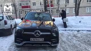 В Казани сотрудники полиции нашли угнанный  из  автосалона «КАН-Авто» Mercedes-Benz GLE 400.