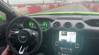 Ford Mustang GT салатовый прокат аренда авто с водителем без водителя