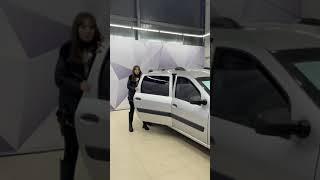 Обзор на Lada Largus от Даши!